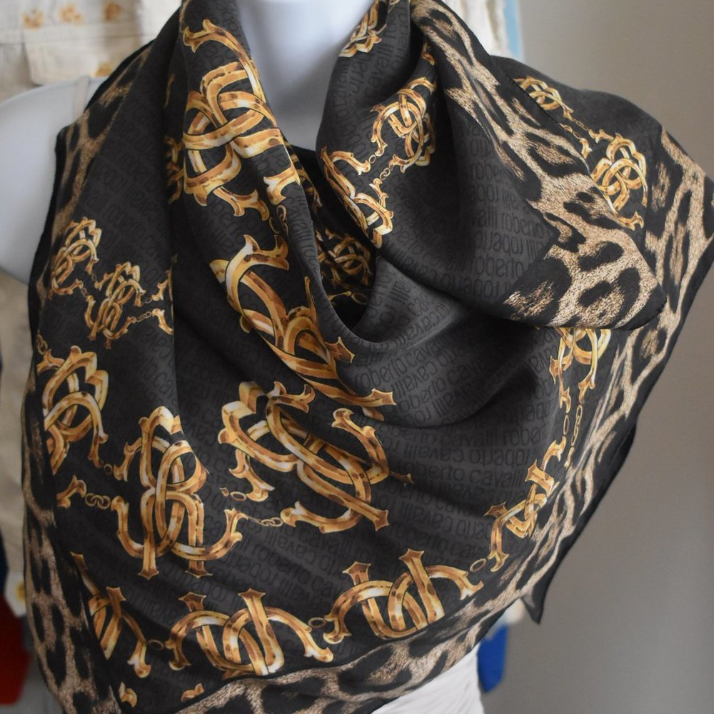 NWOT Roberto Cavalli Scarf